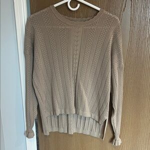 Women's Medium Tan/Beige Sweater